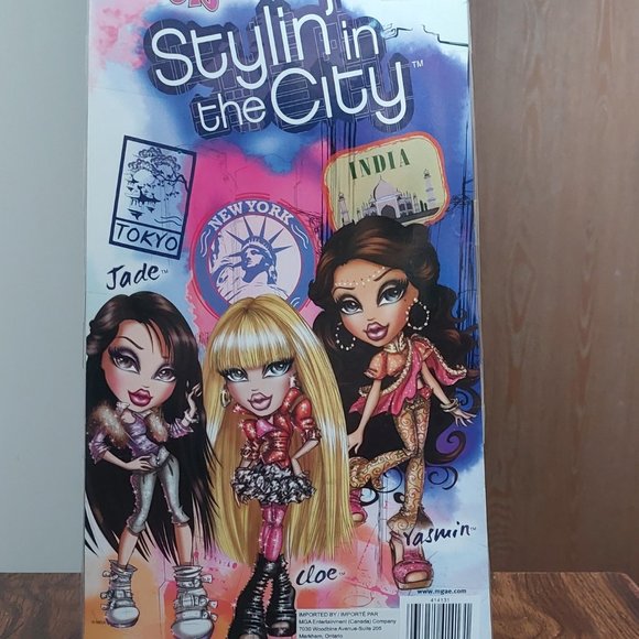 BRATZ STYLIN' IN THE CITY JADE - Picture 7 of 7